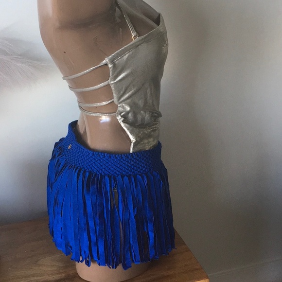 Pilyq skirt cover up - swimsuit not included - Picture 2 of 3